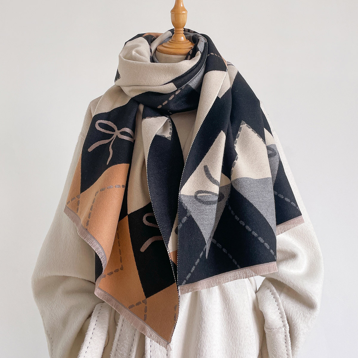 ผ้าพันคอแคชเมียร์เทียมสำหรับผู - Cashmere Pashmina Wrap บทวิจารณ์และราคา